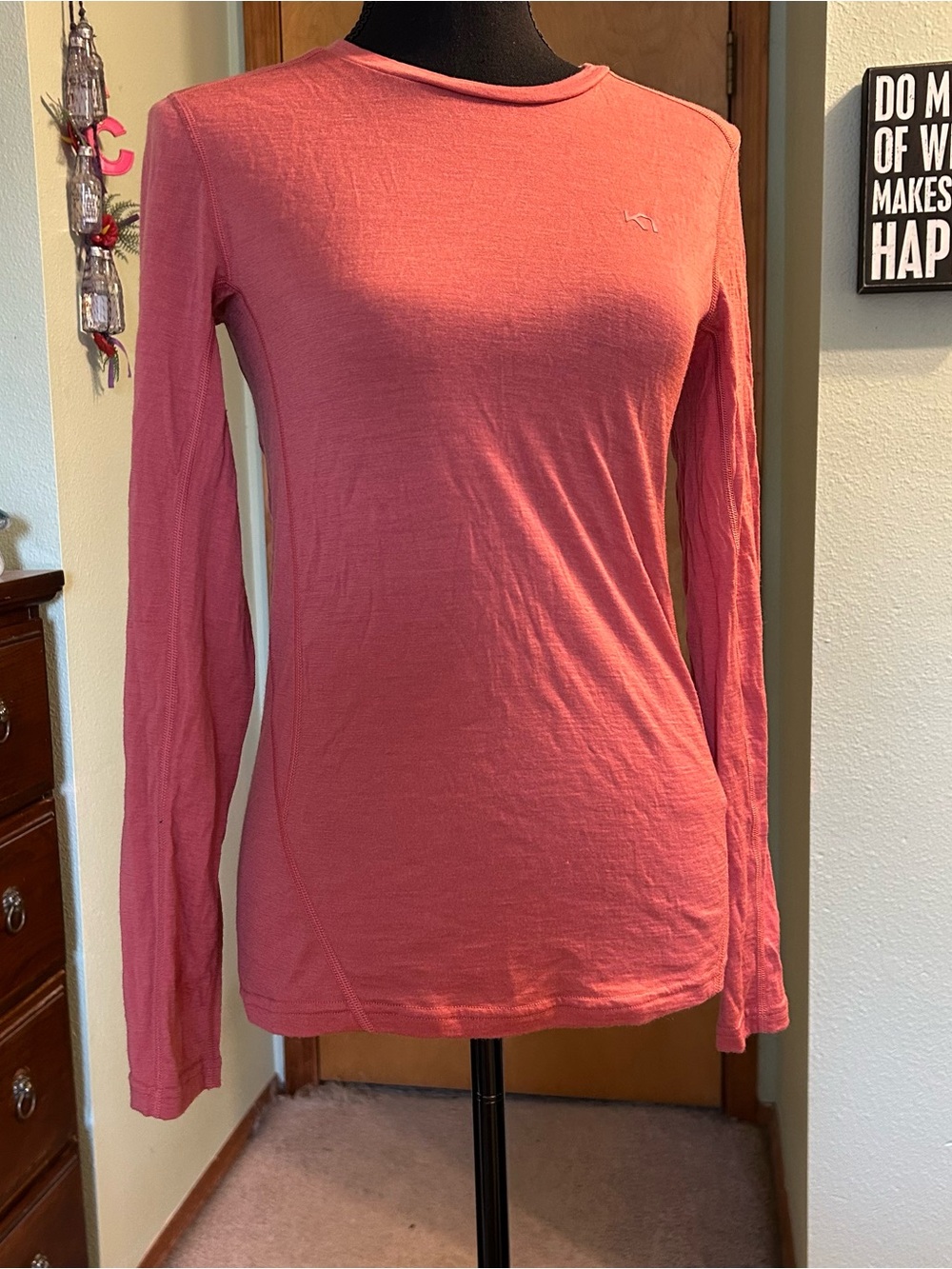 Kari Traa salmon pink wool long sleeve lightweight base layer top M outdoors